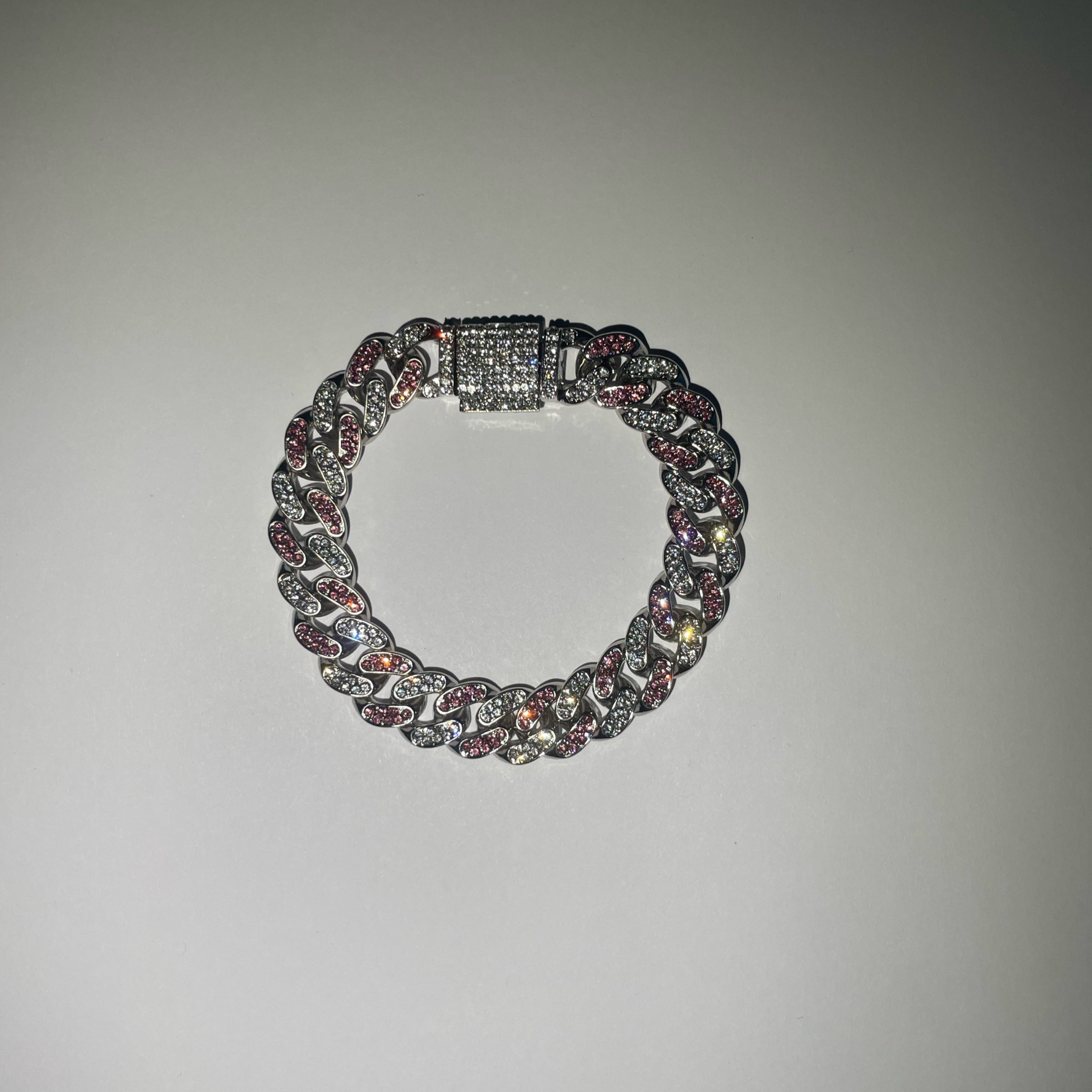 Frostbite Bracelet – Pink Edition🫧